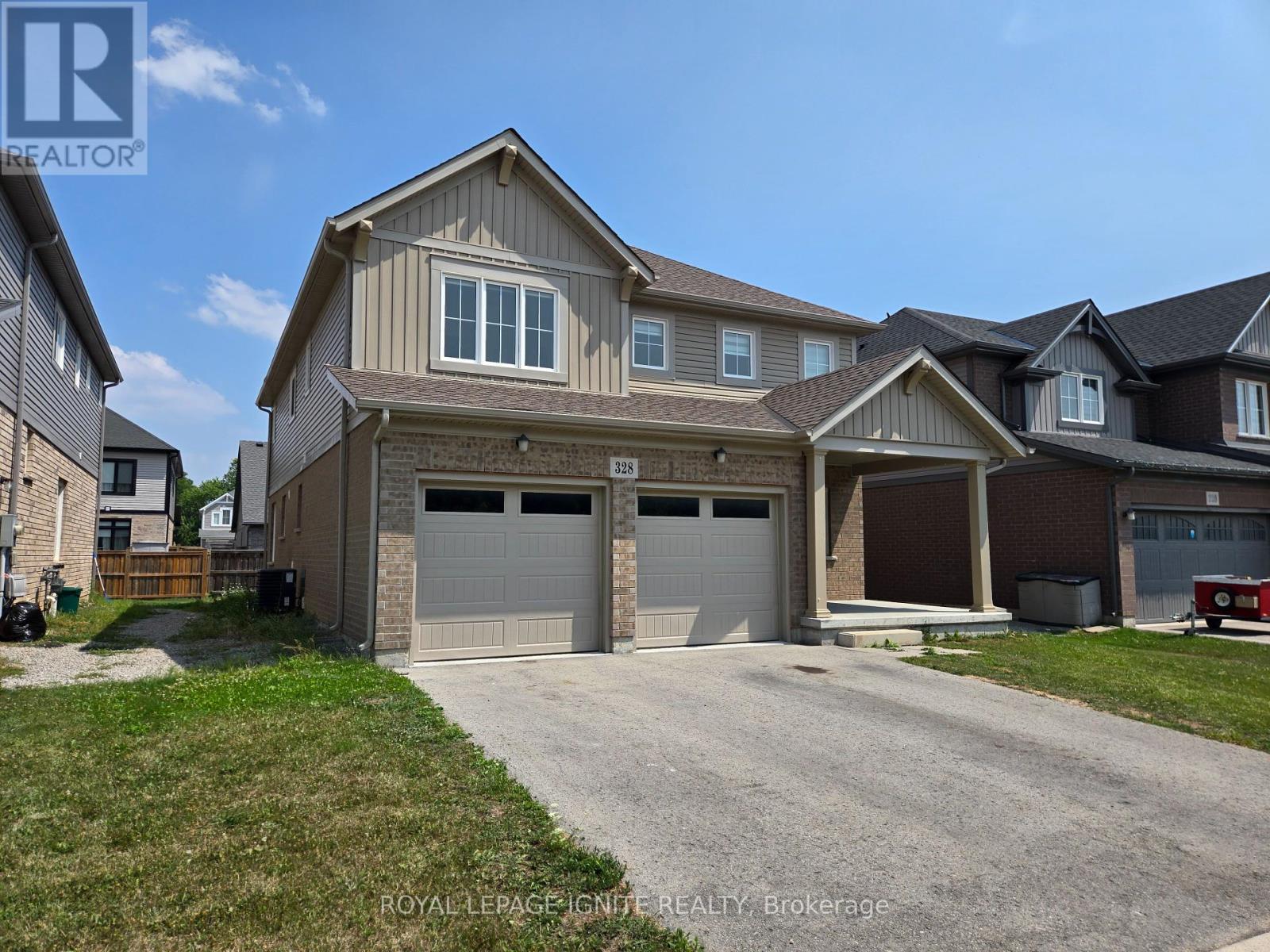 328 Julia Drive, Welland, Ontario  L3C 0E4 - Photo 2 - X12336779