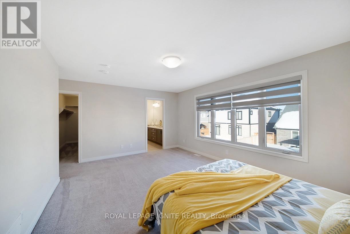 328 Julia Drive, Welland, Ontario  L3C 0E4 - Photo 21 - X12336779