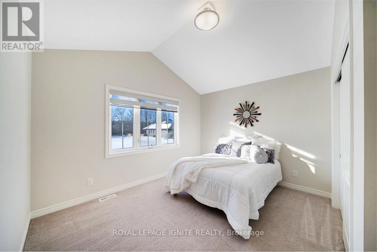 328 Julia Drive, Welland, Ontario  L3C 0E4 - Photo 27 - X12336779