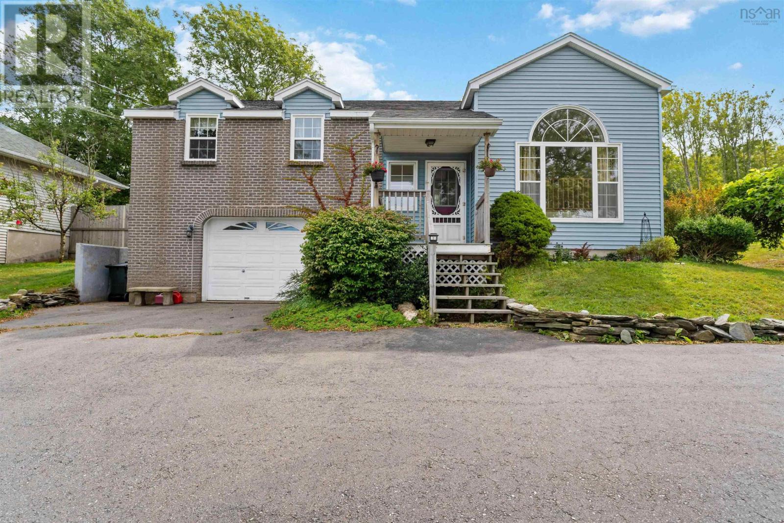 132 Highway 1, Dayton, Nova Scotia  B5A 5A1 - Photo 3 - 202502556