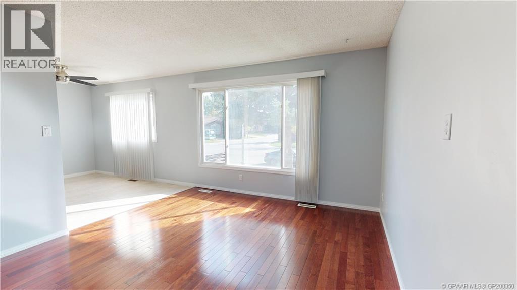 Property at A & B, 9842 72 Avenue image 2