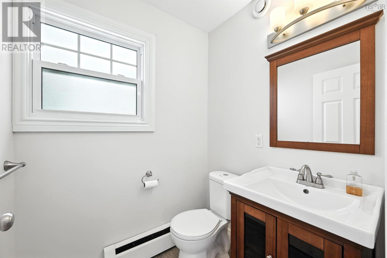 2221 Blink Bonnie Terrace, Halifax, Nova Scotia  B3L 3E8 - Photo 19 - 202519614