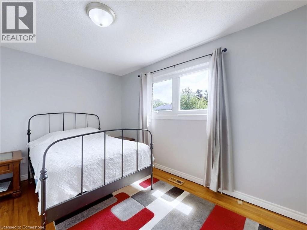 19 Bunker Hill Drive, Hamilton, Ontario  L8K 5X3 - Photo 15 - 40743115