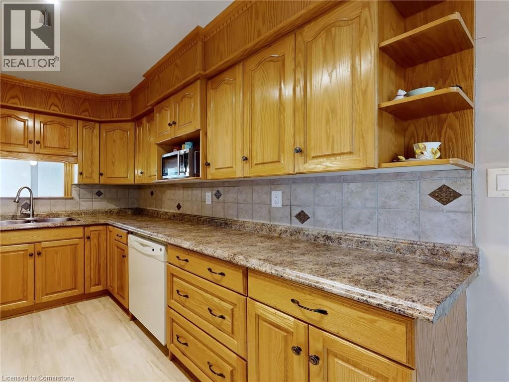 19 Bunker Hill Drive, Hamilton, Ontario  L8K 5X3 - Photo 9 - 40743115