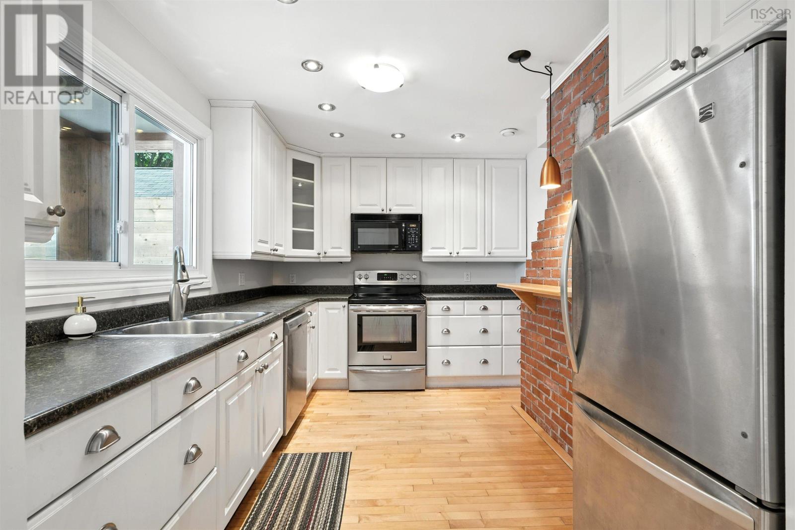 2221 Blink Bonnie Terrace, Halifax, Nova Scotia  B3L 3E8 - Photo 9 - 202519614