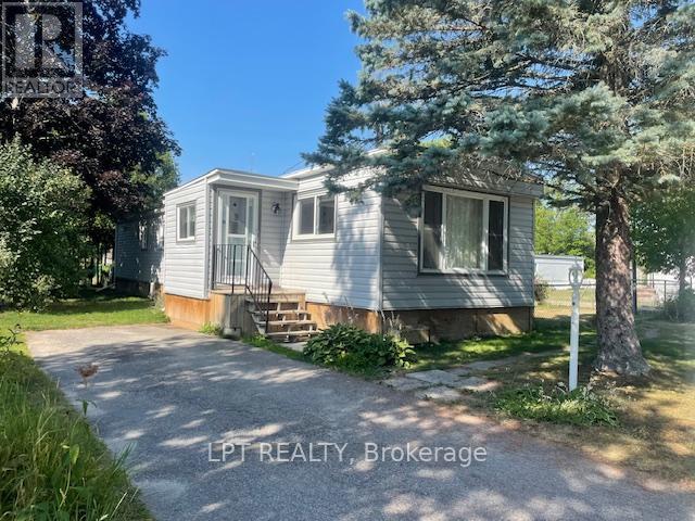 105 - 26 SALMON SIDE ROAD, Rideau Lakes, Ontario