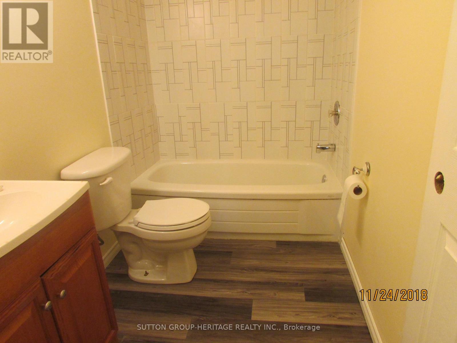 1076 King Street E, Oshawa, Ontario  L1H 1H5 - Photo 11 - E12337014