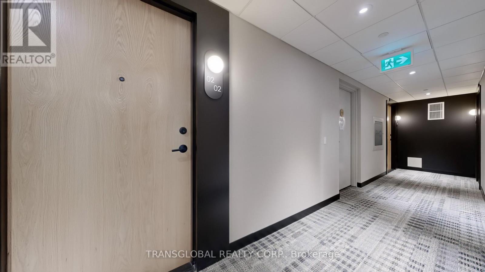 202 - 7950 Bathurst Street, Vaughan, Ontario  L4J 0L4 - Photo 5 - N12217919