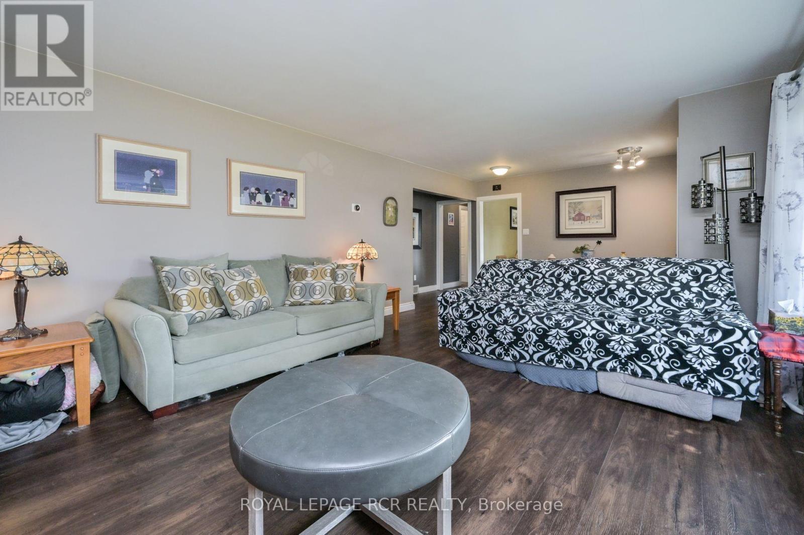 41 Evans Road, New Tecumseth, Ontario  L9R 1M2 - Photo 8 - N12336975