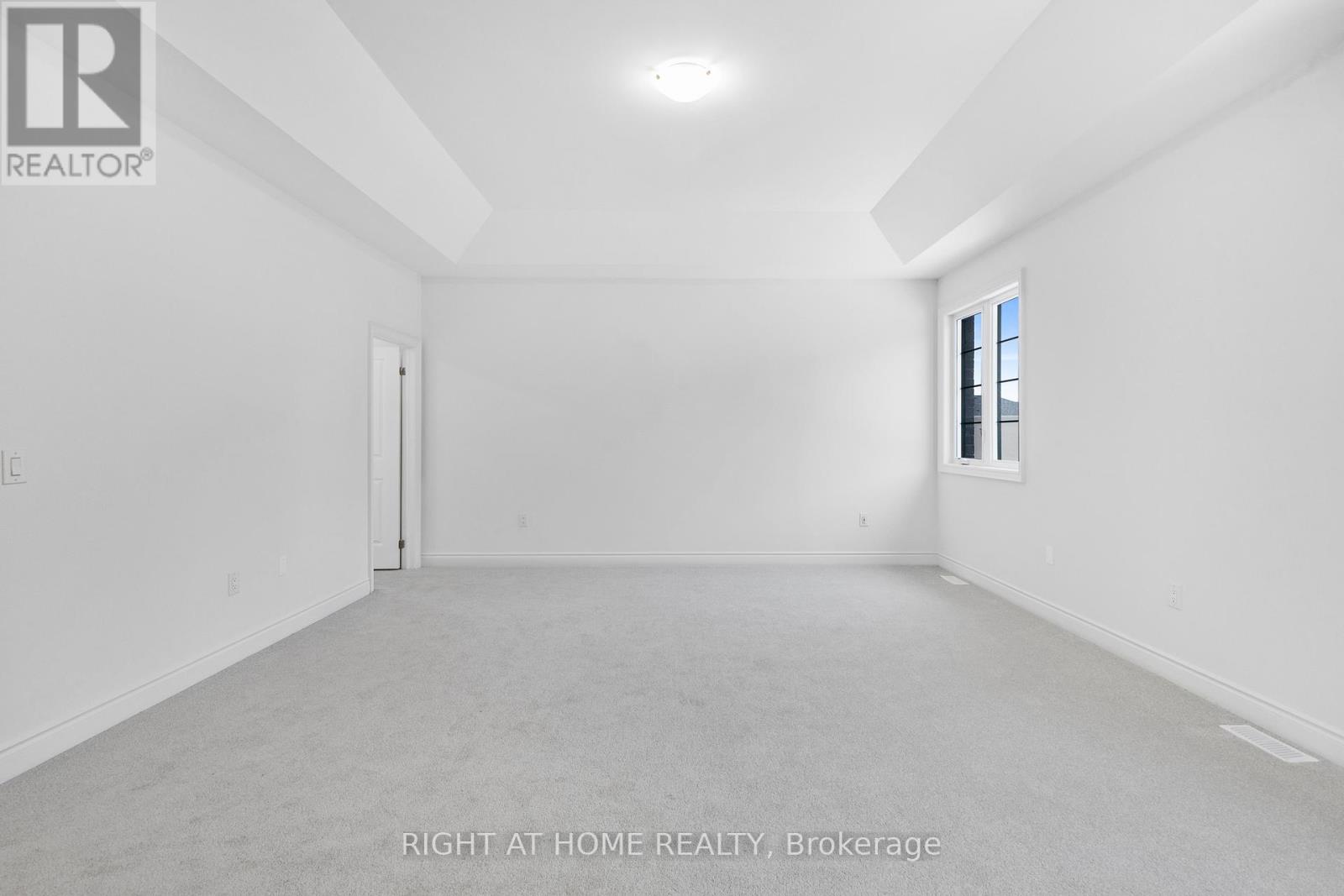 59 Cunningham Drive, Bradford West Gwillimbury, Ontario  L0G 1B0 - Photo 32 - N12337029