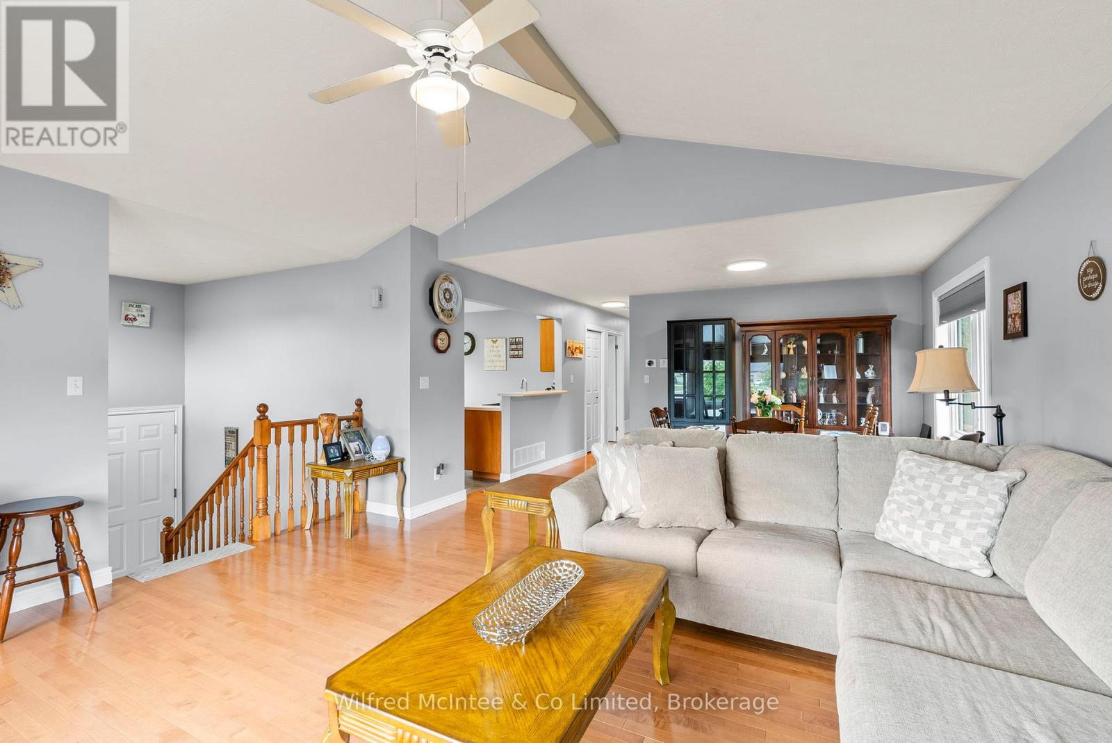 362 Westwood Drive, Brockton, Ontario  N0G 2V0 - Photo 15 - X12337052