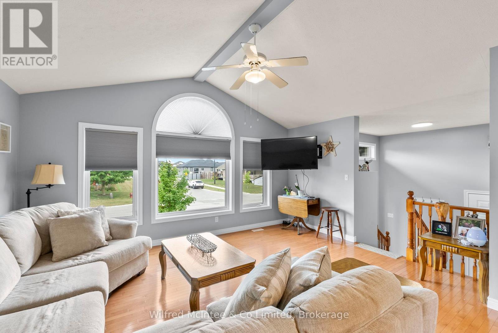 362 Westwood Drive, Brockton, Ontario  N0G 2V0 - Photo 16 - X12337052