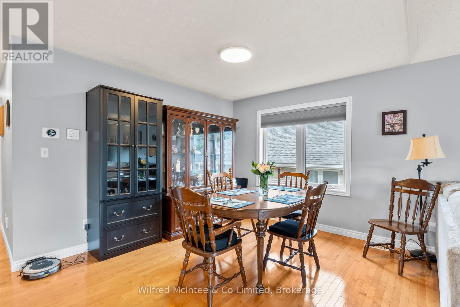 362 Westwood Drive, Brockton, Ontario  N0G 2V0 - Photo 17 - X12337052