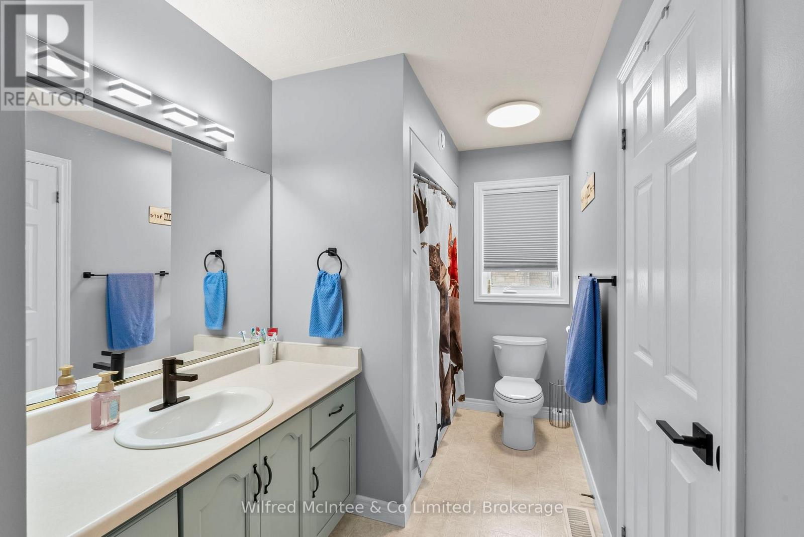 362 Westwood Drive, Brockton, Ontario  N0G 2V0 - Photo 26 - X12337052