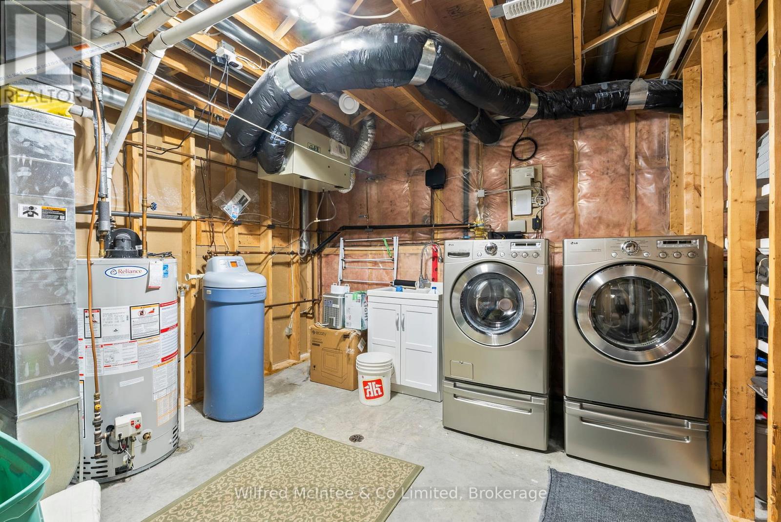 362 Westwood Drive, Brockton, Ontario  N0G 2V0 - Photo 30 - X12337052