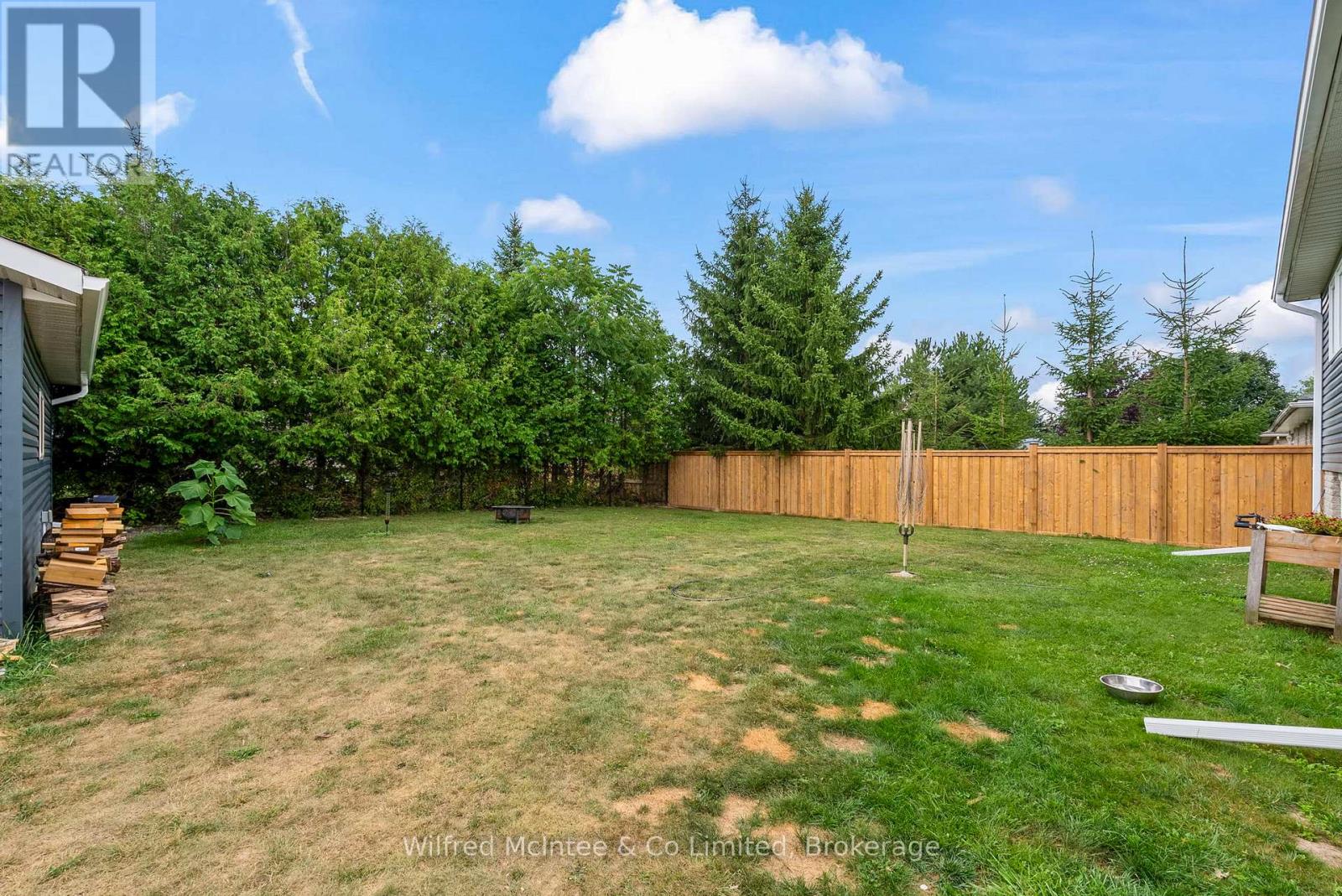 362 Westwood Drive, Brockton, Ontario  N0G 2V0 - Photo 35 - X12337052