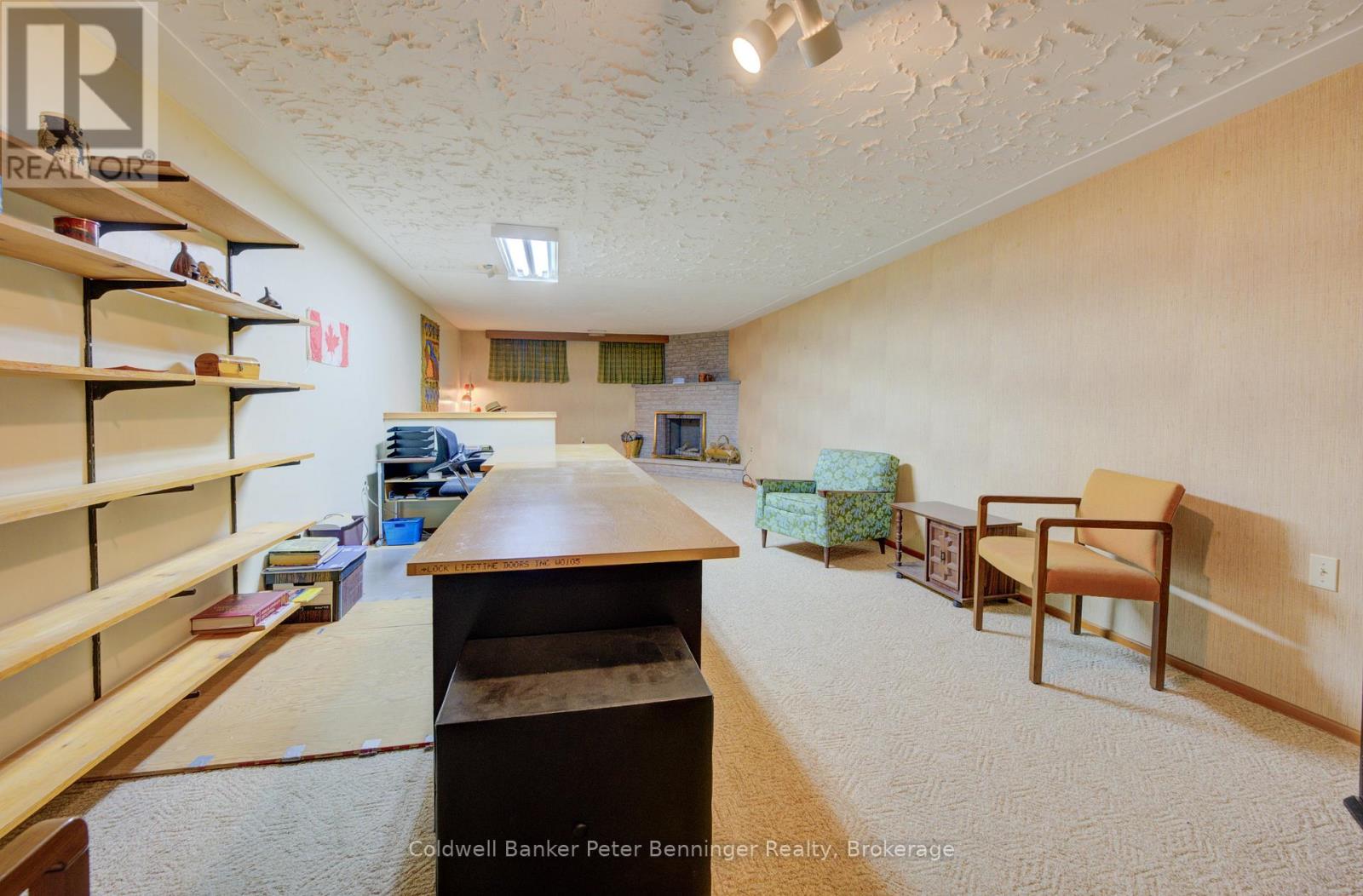 55 Dreger Avenue, Kitchener, Ontario  N2A 2A5 - Photo 23 - X12337163