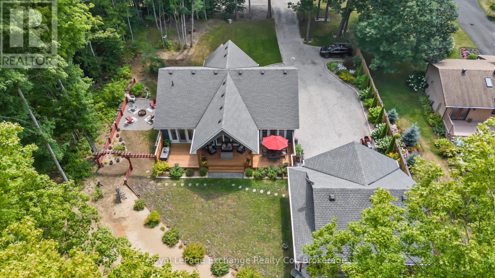 73 Bunnyview Drive, South Bruce Peninsula, Ontario  N0H 2G0 - Photo 2 - X12337181