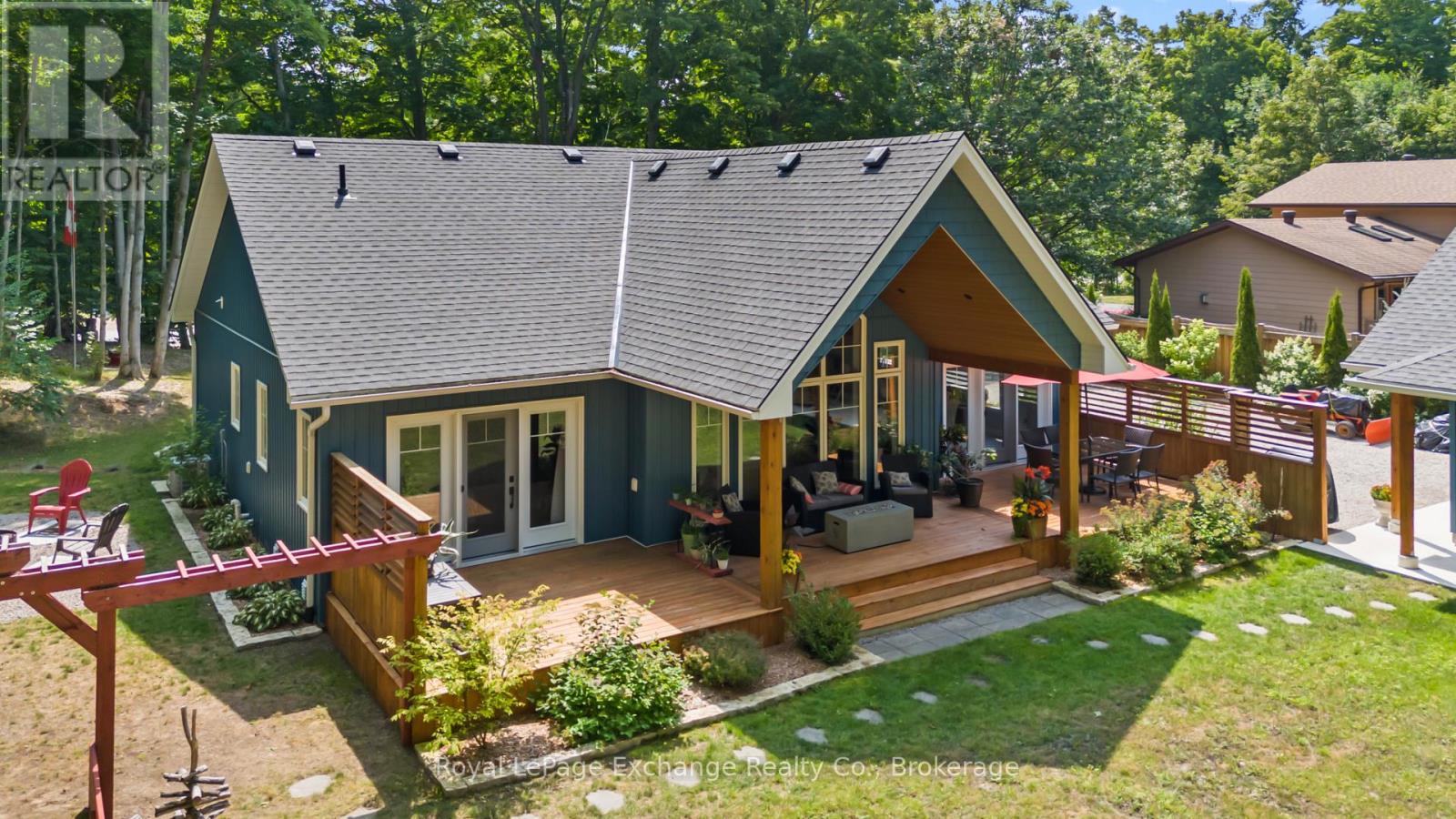 73 Bunnyview Drive, South Bruce Peninsula, Ontario  N0H 2G0 - Photo 3 - X12337181