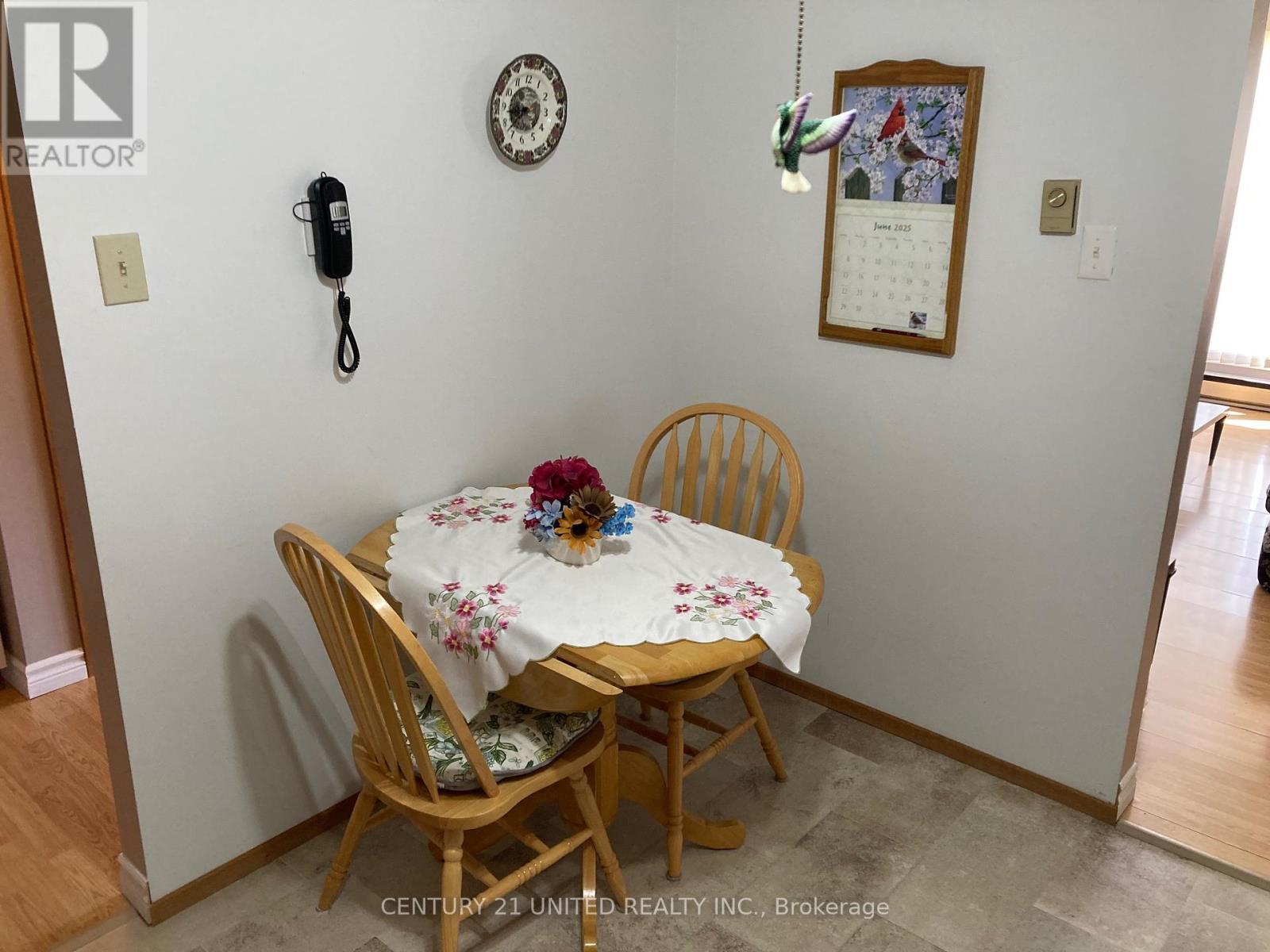 102 - 2418 Mountland Drive, Peterborough West, Ontario  K9K 2E2 - Photo 9 - X12337161