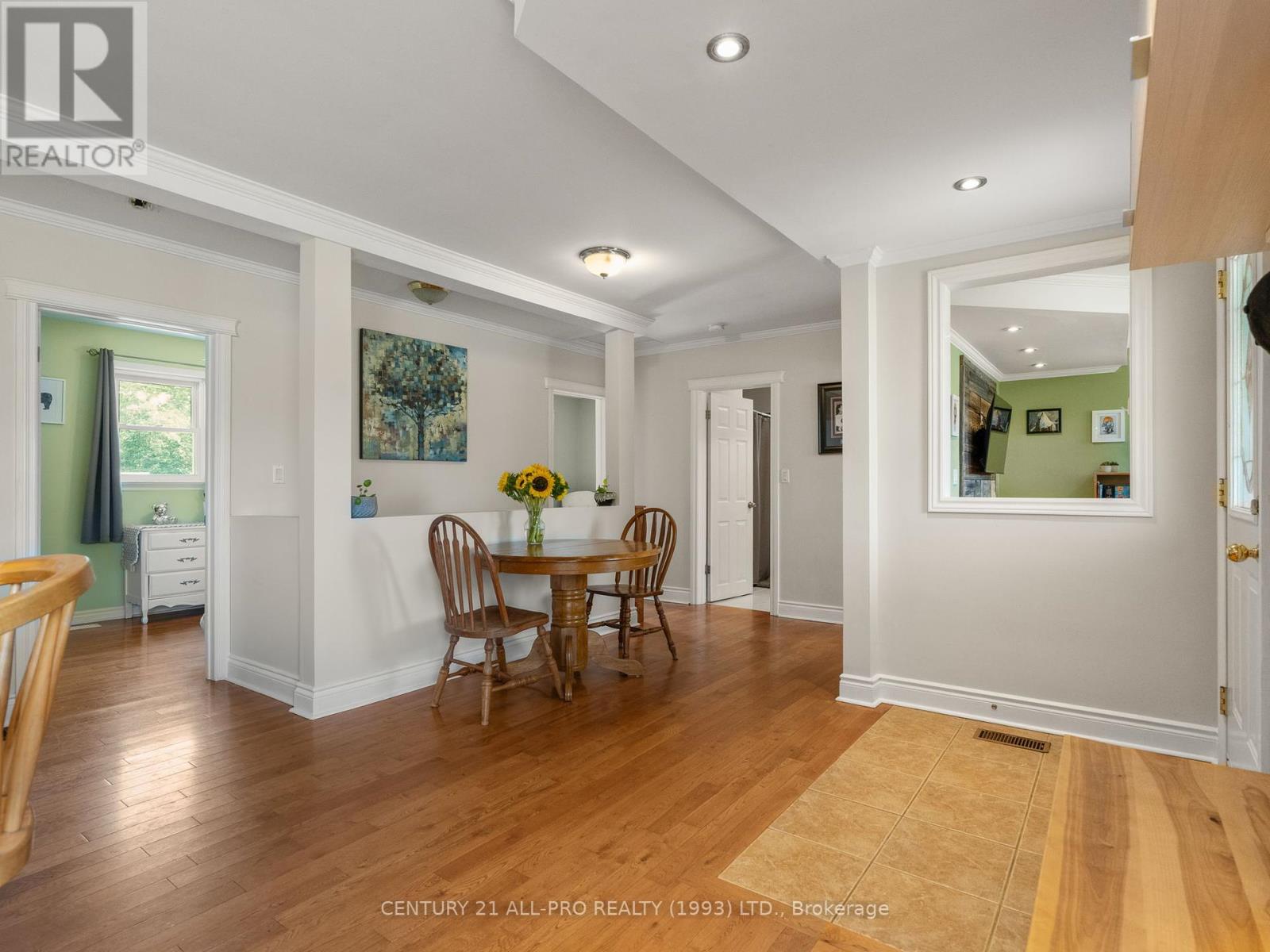 610 Norma Street, Cobourg, Ontario  K9A 2T8 - Photo 8 - X12337183