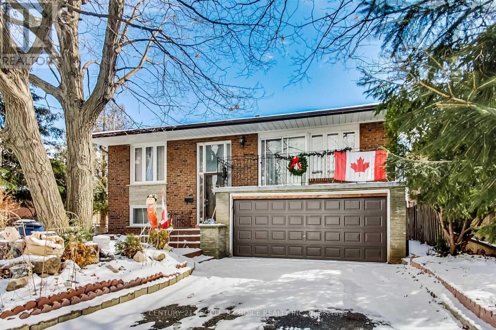 7 Riverside Drive, Toronto, Ontario  M9L 1J1 - Photo 2 - W12337022