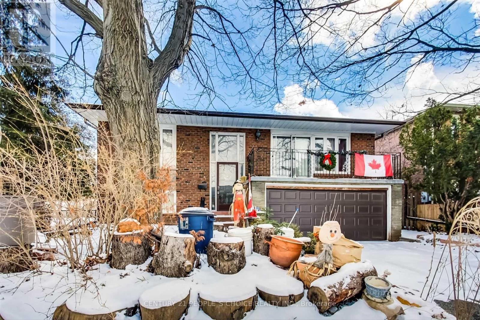 7 Riverside Drive, Toronto, Ontario  M9L 1J1 - Photo 3 - W12337022