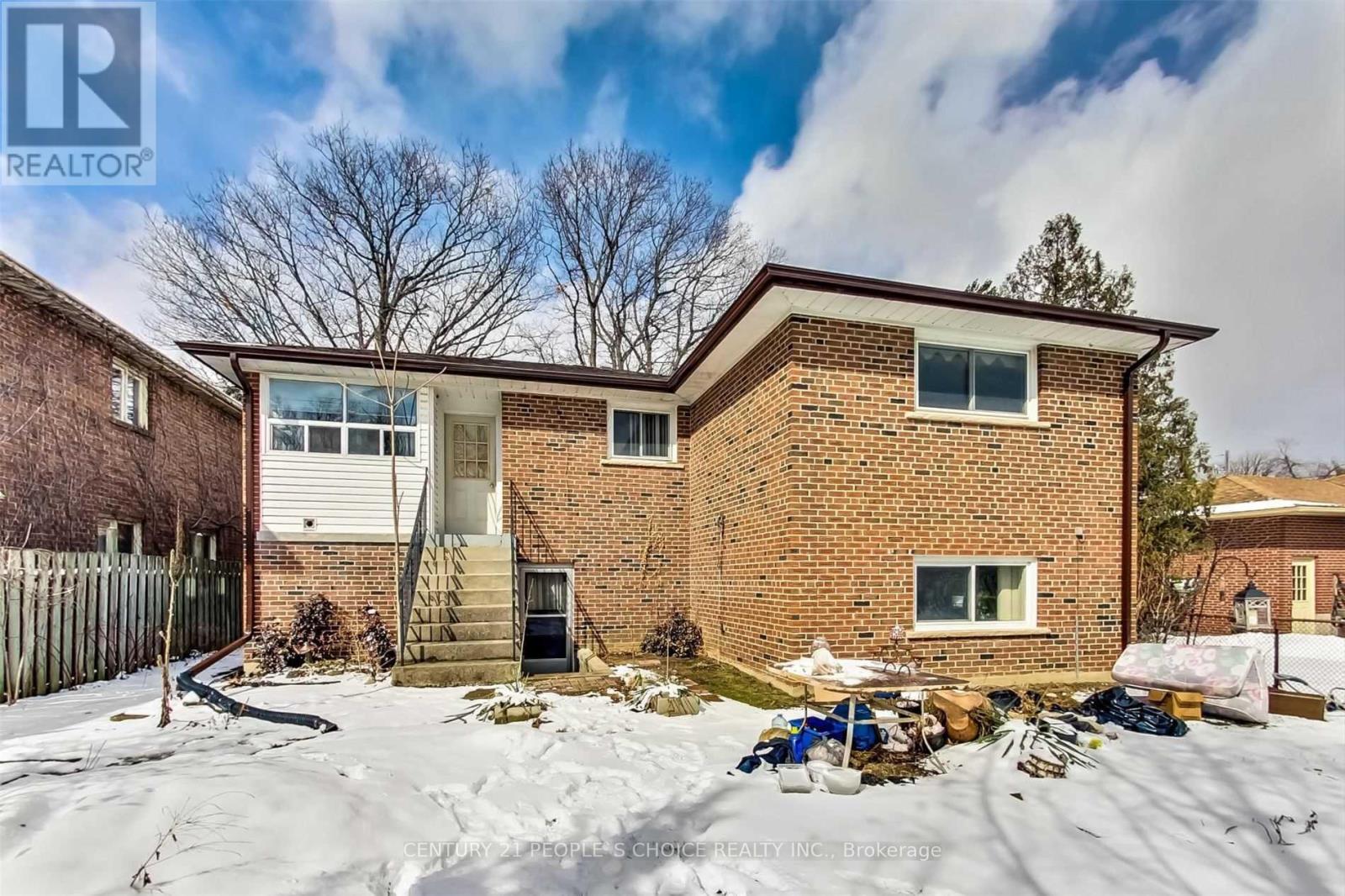 7 Riverside Drive, Toronto, Ontario  M9L 1J1 - Photo 4 - W12337022