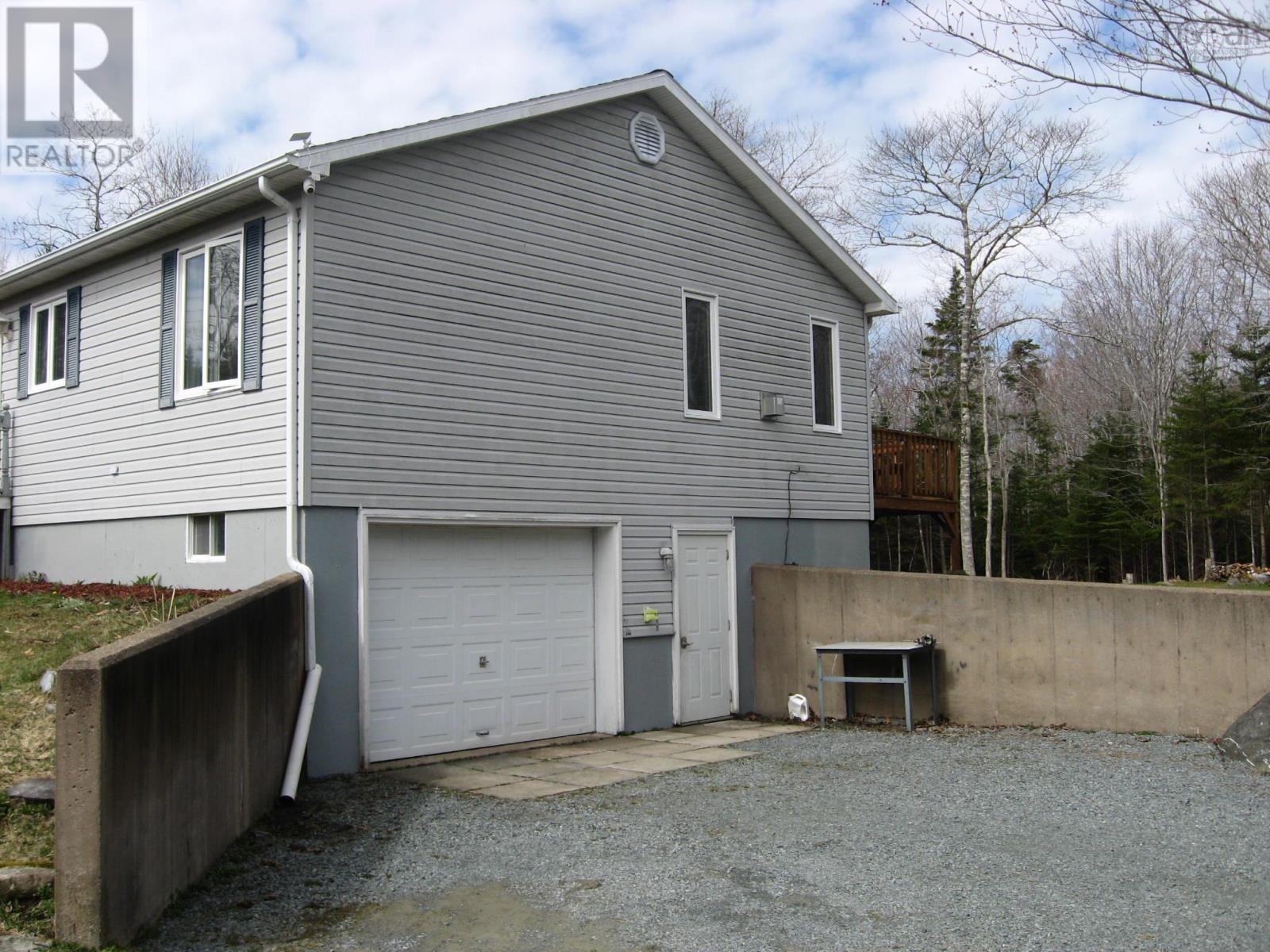 75 Green Hall Drive, Mersey Point, Nova Scotia  B0T 1K0 - Photo 2 - 202508888