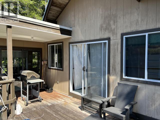 9302 Powell Lake, Remote Areas, British Columbia   - Photo 12 - 19254