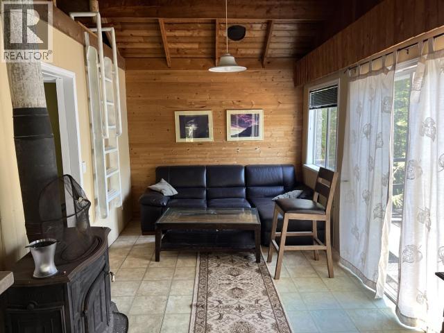 9302 Powell Lake, Remote Areas, British Columbia   - Photo 8 - 19254