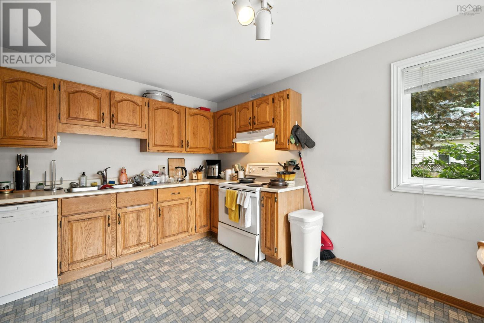 6614 First Street, Halifax, Nova Scotia  B3L 1E2 - Photo 14 - 202519808