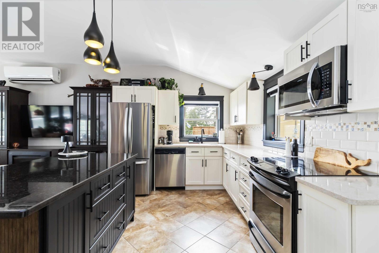 87 Lake Road Number 5, Pine Grove, Nova Scotia  B0J 1E0 - Photo 10 - 202519873