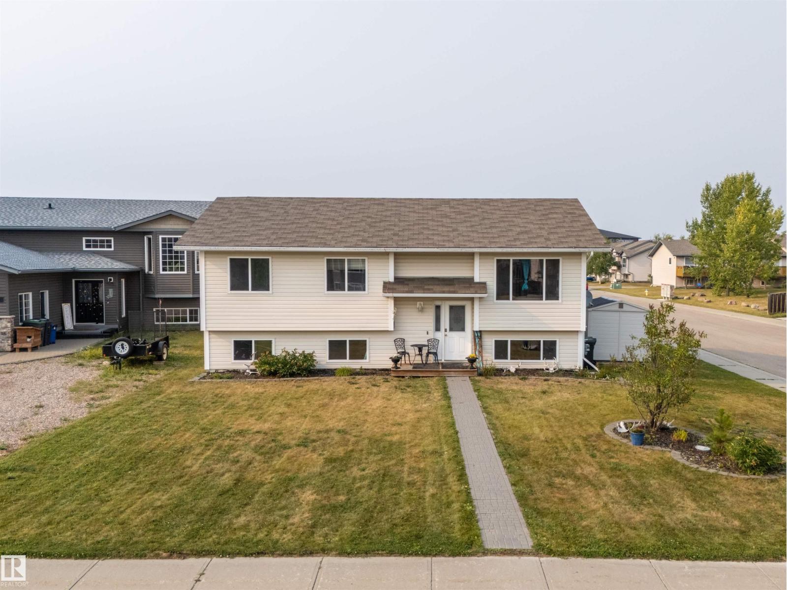 4802 64 Ave, Cold Lake, Alberta  T9M 0A9 - Photo 1 - E4452373