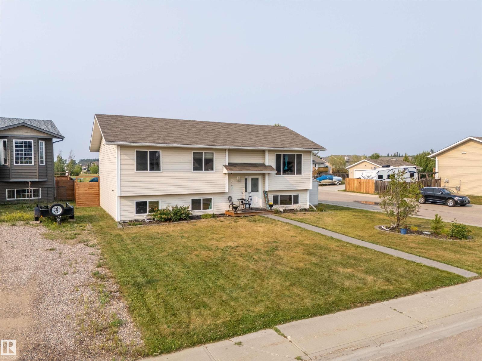 4802 64 Ave, Cold Lake, Alberta  T9M 0A9 - Photo 2 - E4452373
