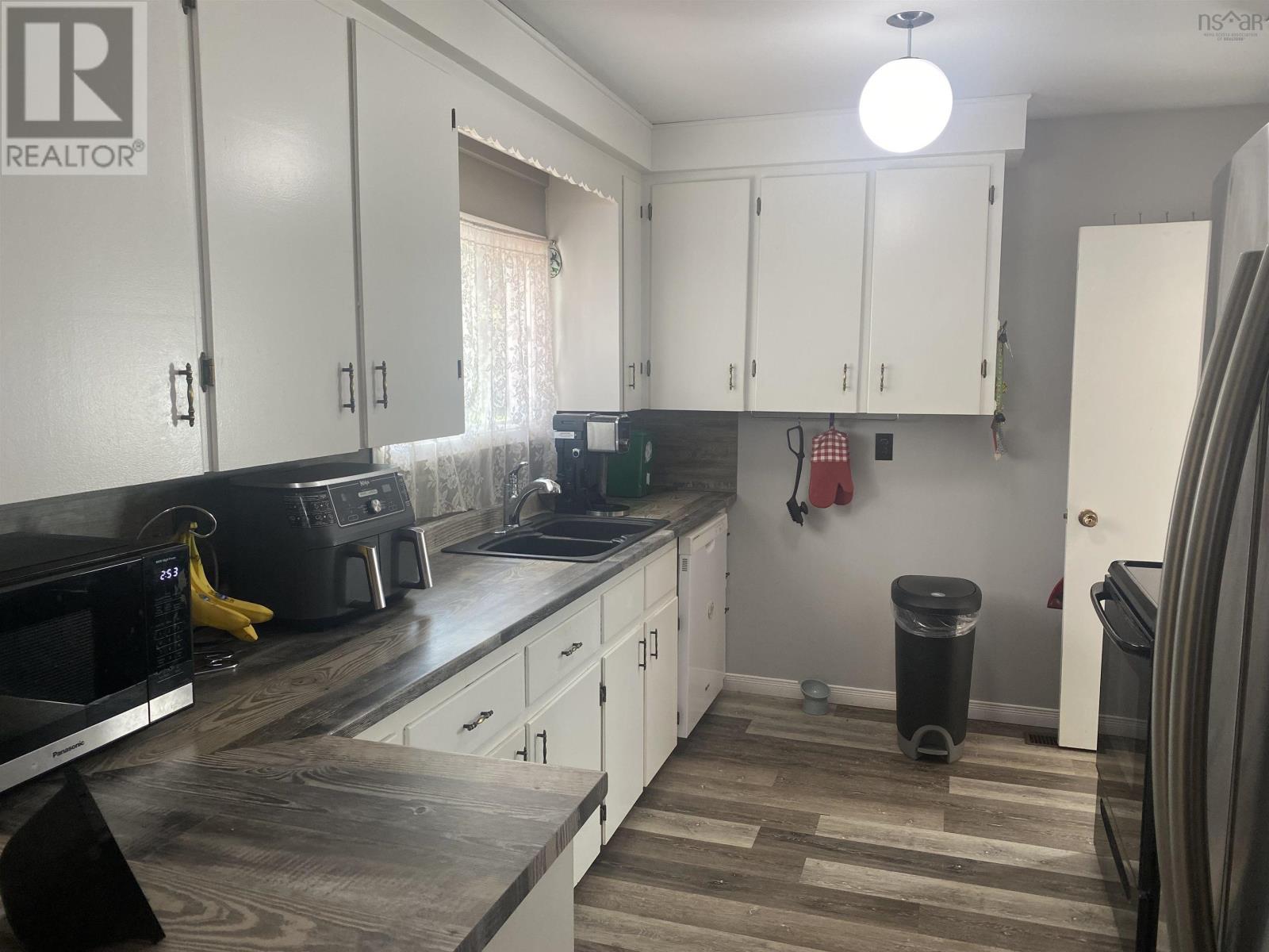 348 Pictou Road, Bible Hill, Nova Scotia  B2N 2T7 - Photo 7 - 202519959