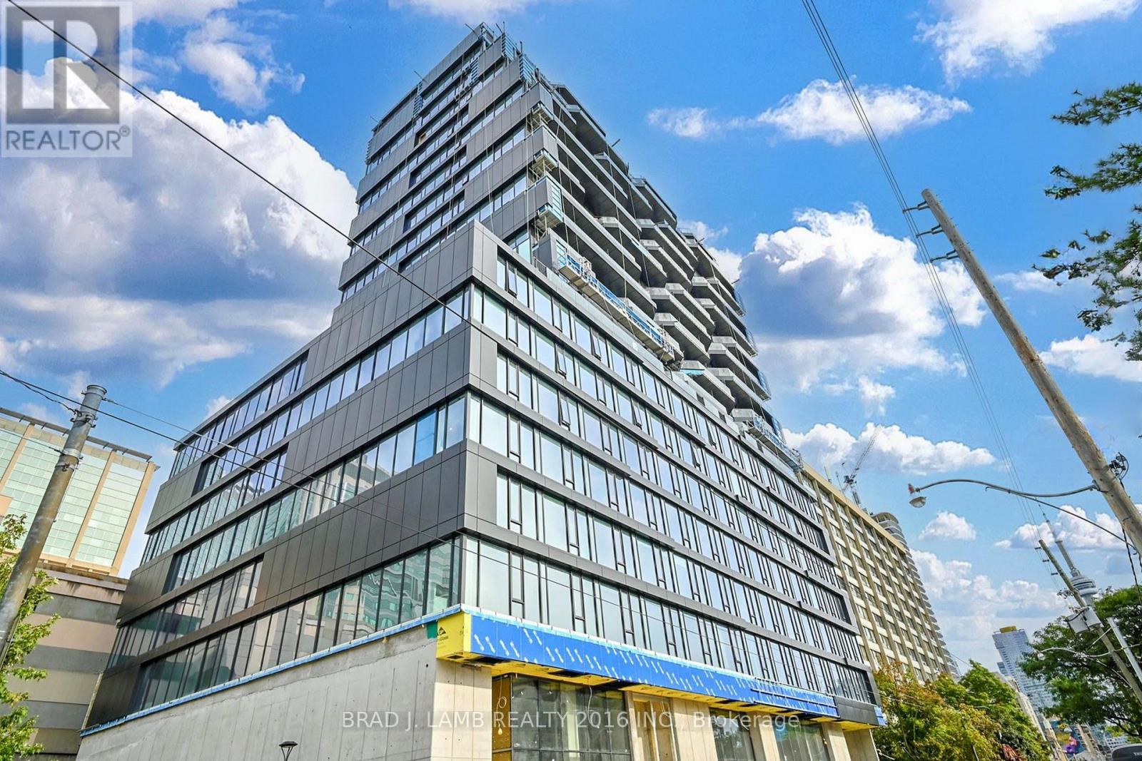 302 - 195 MCCAUL STREET, Toronto, Ontario