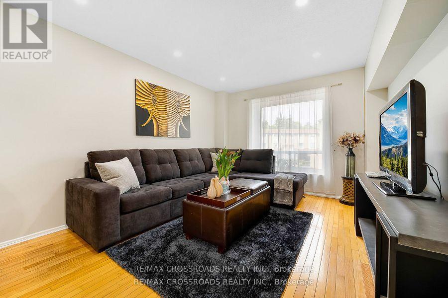 Property at 299 - 55 COLLINSGROVE ROAD image 2