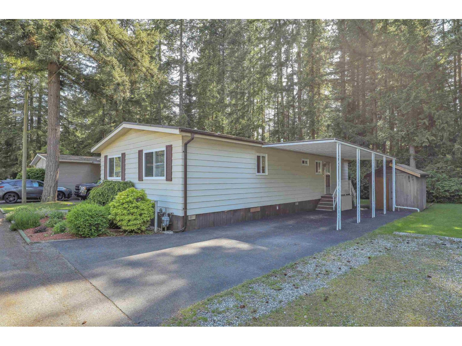 81 20071 24 Avenue, Langley, British Columbia  V2Z 2A1 - Photo 2 - R3034060