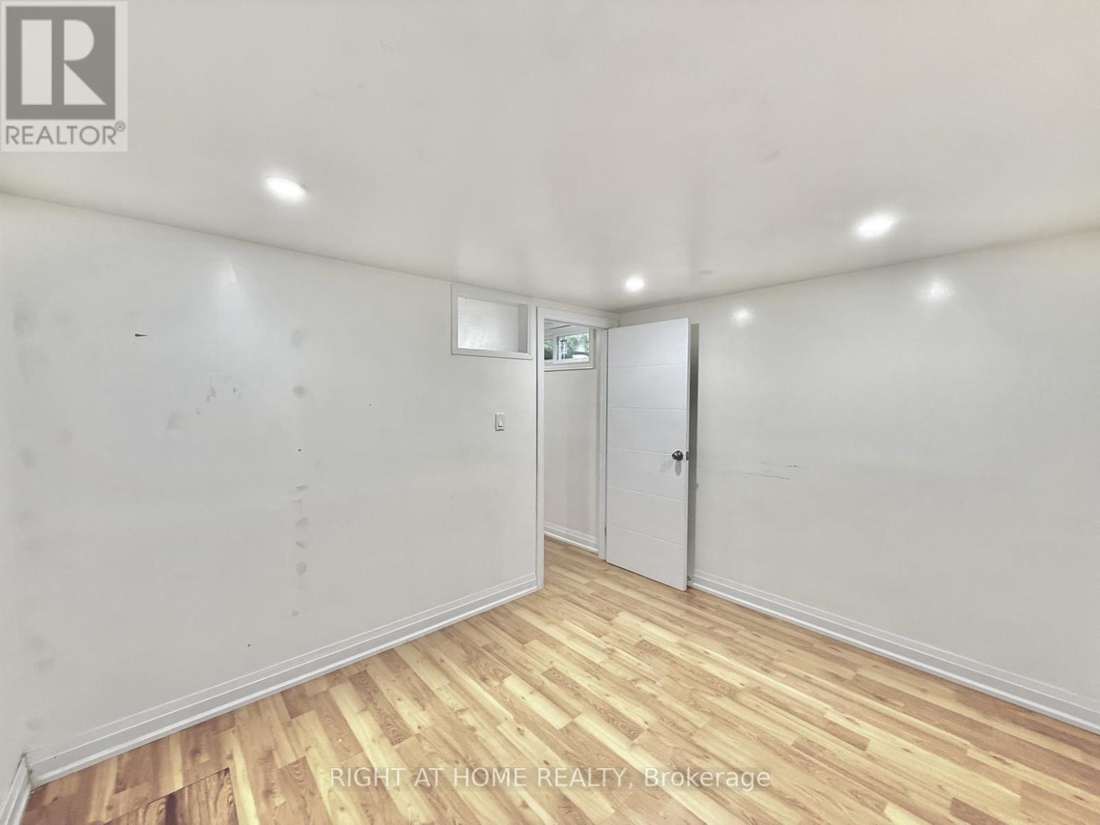 Bsmt 2 - 116 Cherrywood Drive, Newmarket, Ontario  L3Y 2X7 - Photo 5 - N12337098