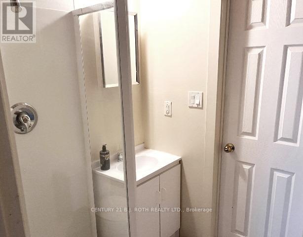 19 Finlay Mill Road, Springwater (Midhurst), Ontario  L0L 1X1 - Photo 13 - S12247654