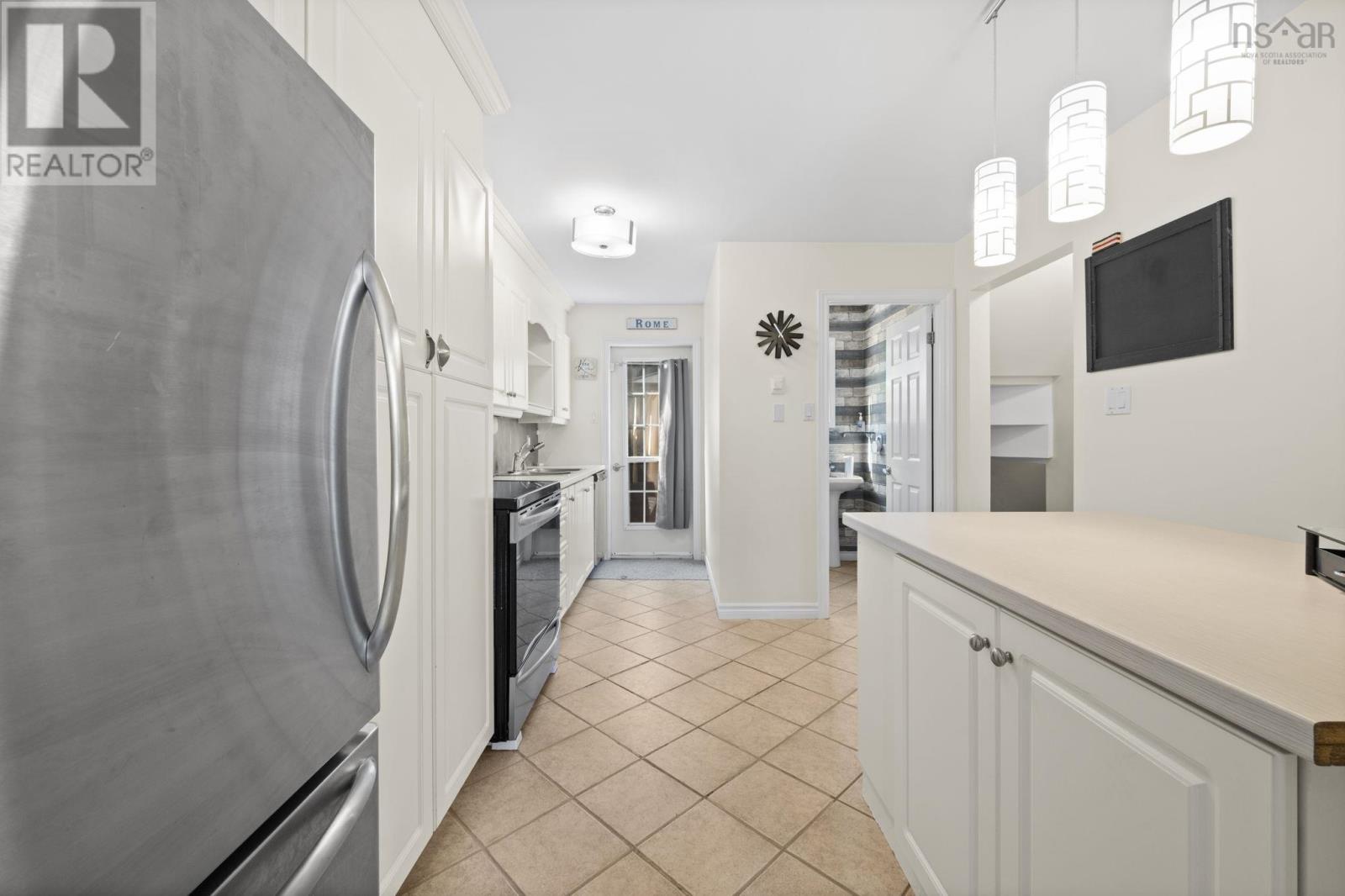 28 Karen Drive, Dartmouth, Nova Scotia  B2W 4Y7 - Photo 16 - 202519932