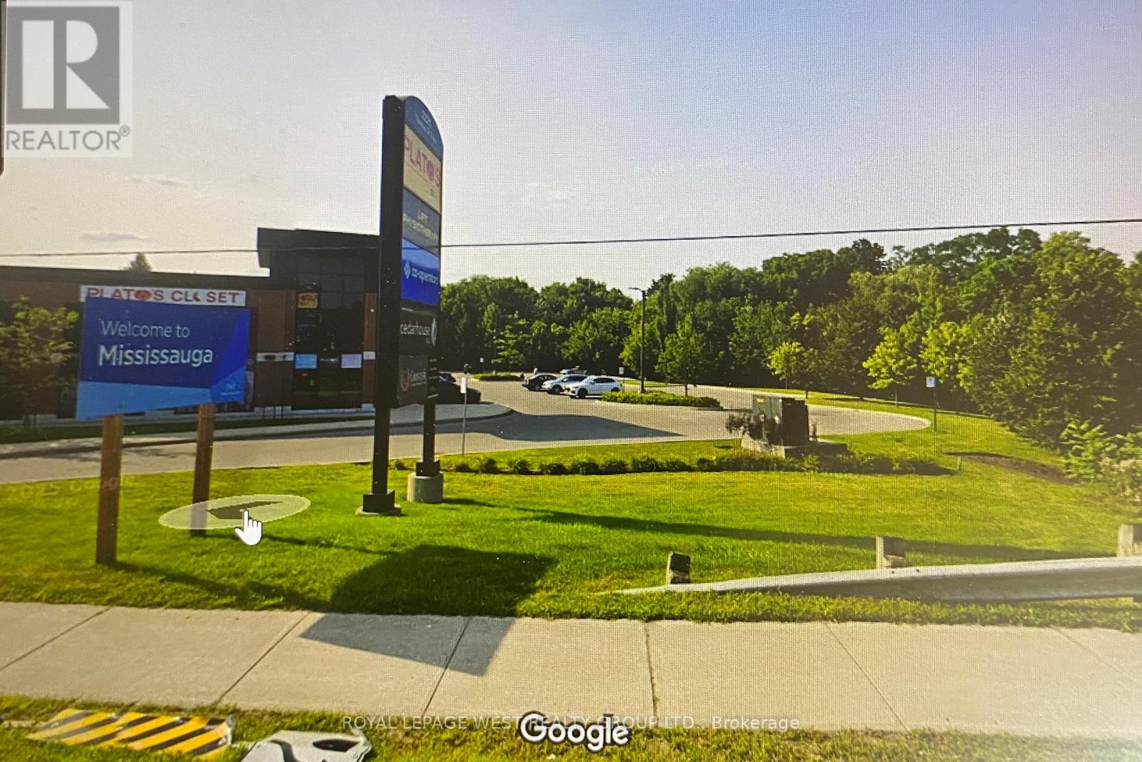 4 - 2225 Dundas Street, Mississauga, Ontario  L4X 1M3 - Photo 3 - W12337061