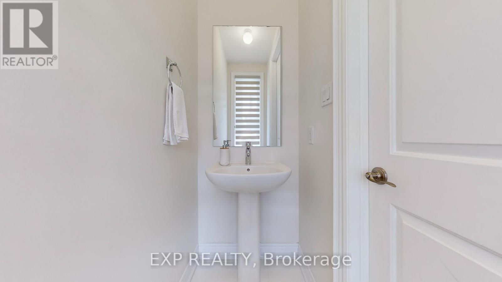 Property at 15 FROST STREET image 3