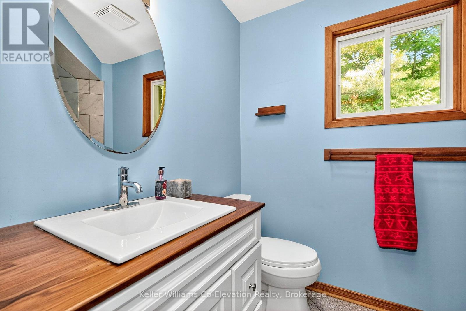 1246 Tiny Beaches Road N, Tiny, Ontario  L9M 0H7 - Photo 12 - S12337200