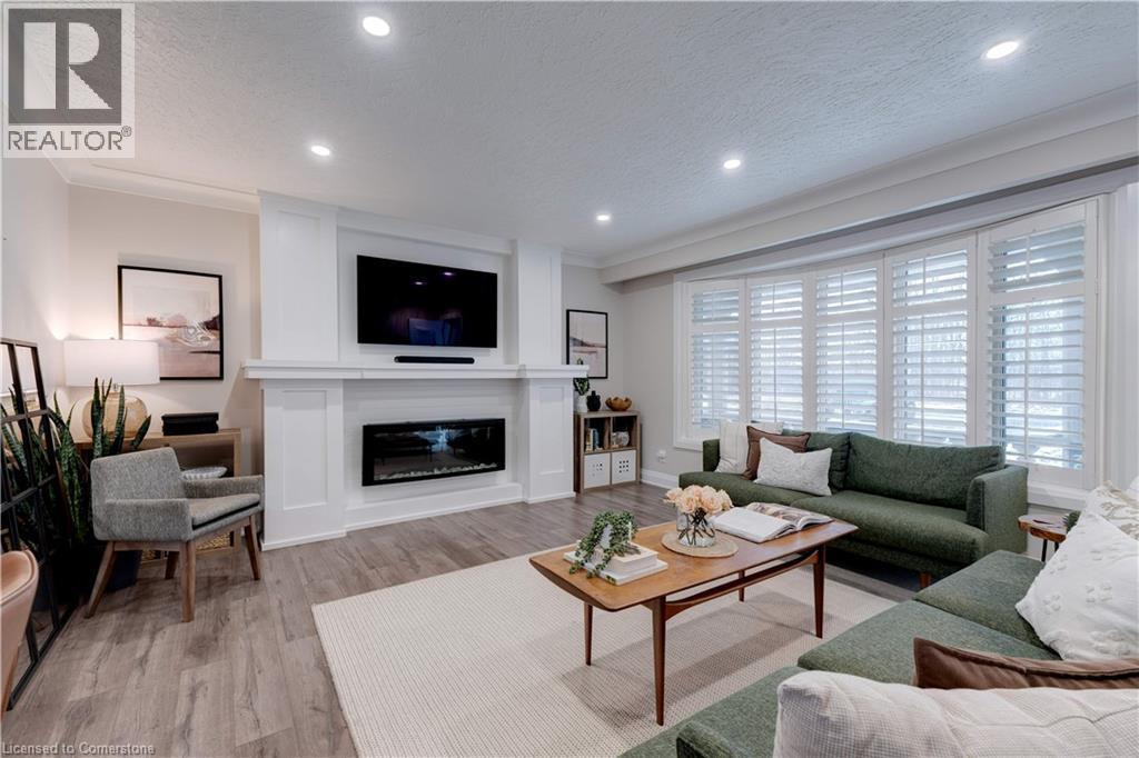 Property at 440 FAIRBROTHER Road image 4