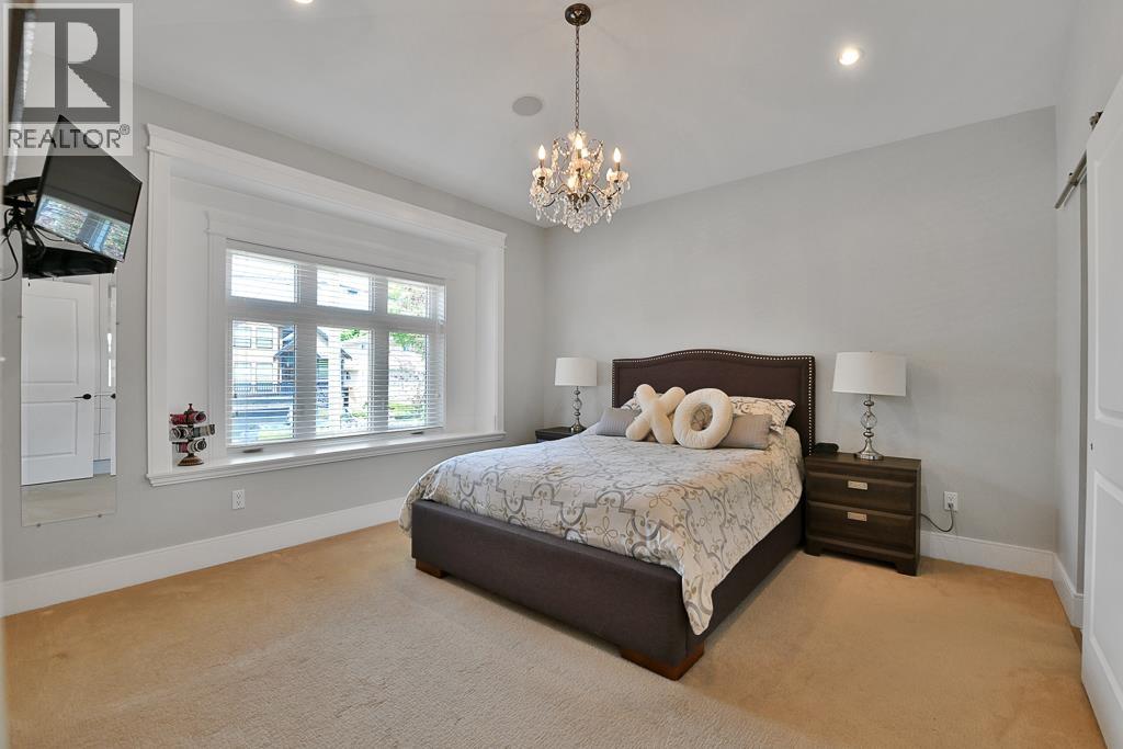 7776 14th Avenue, Burnaby, British Columbia  V3N 2A9 - Photo 26 - R3034340