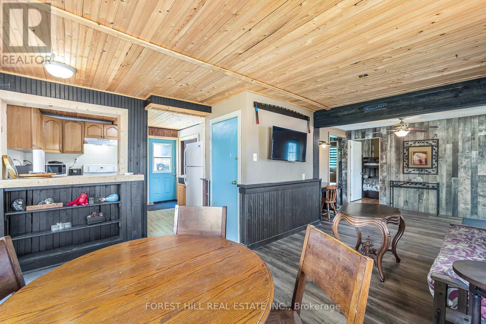 2216 Hwy 124, Whitestone, Ontario  P0A 1G0 - Photo 15 - X12190610