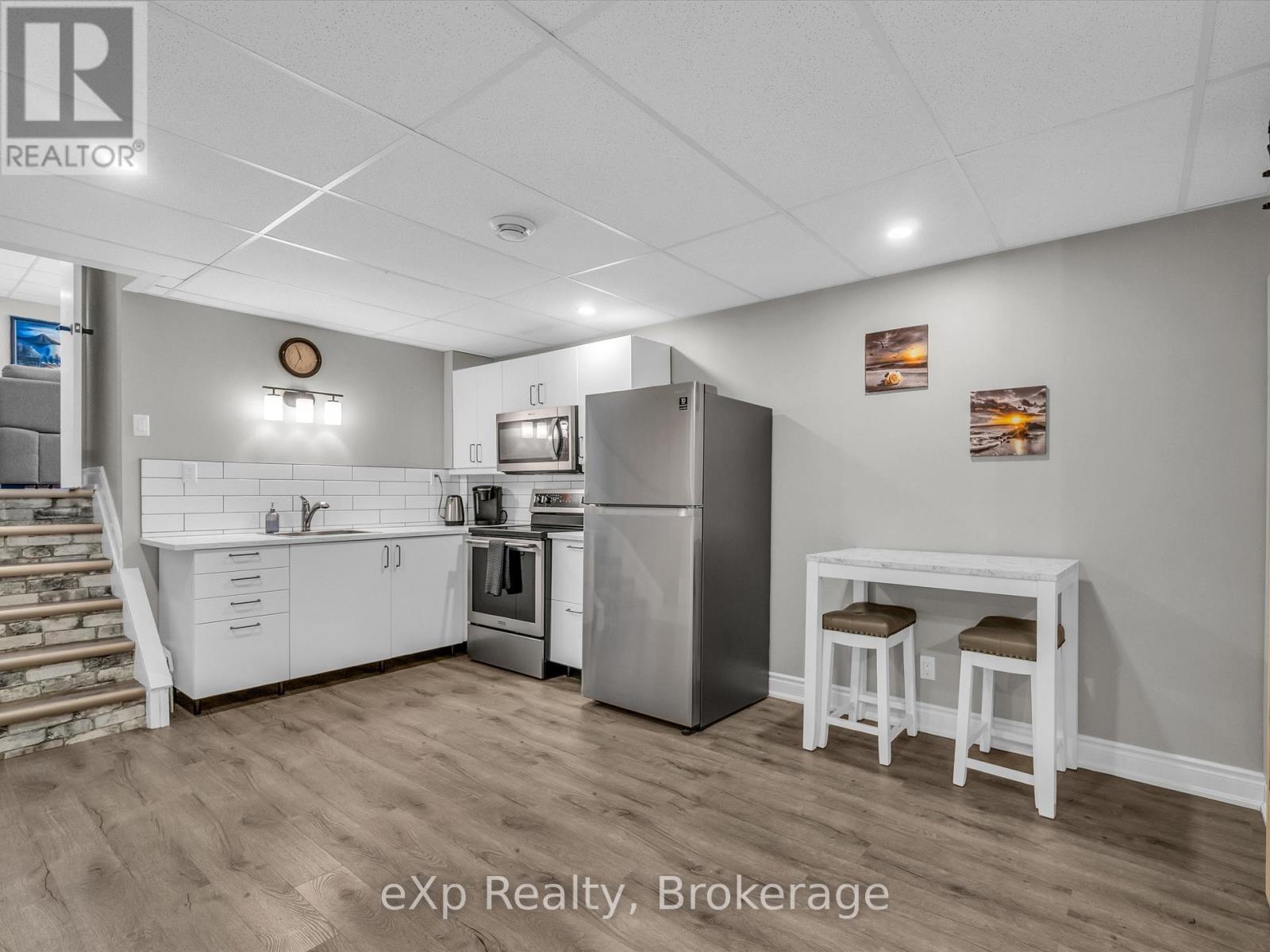 104 Meadow Heights Drive, Bracebridge, Ontario  P1L 1A4 - Photo 29 - X12337246