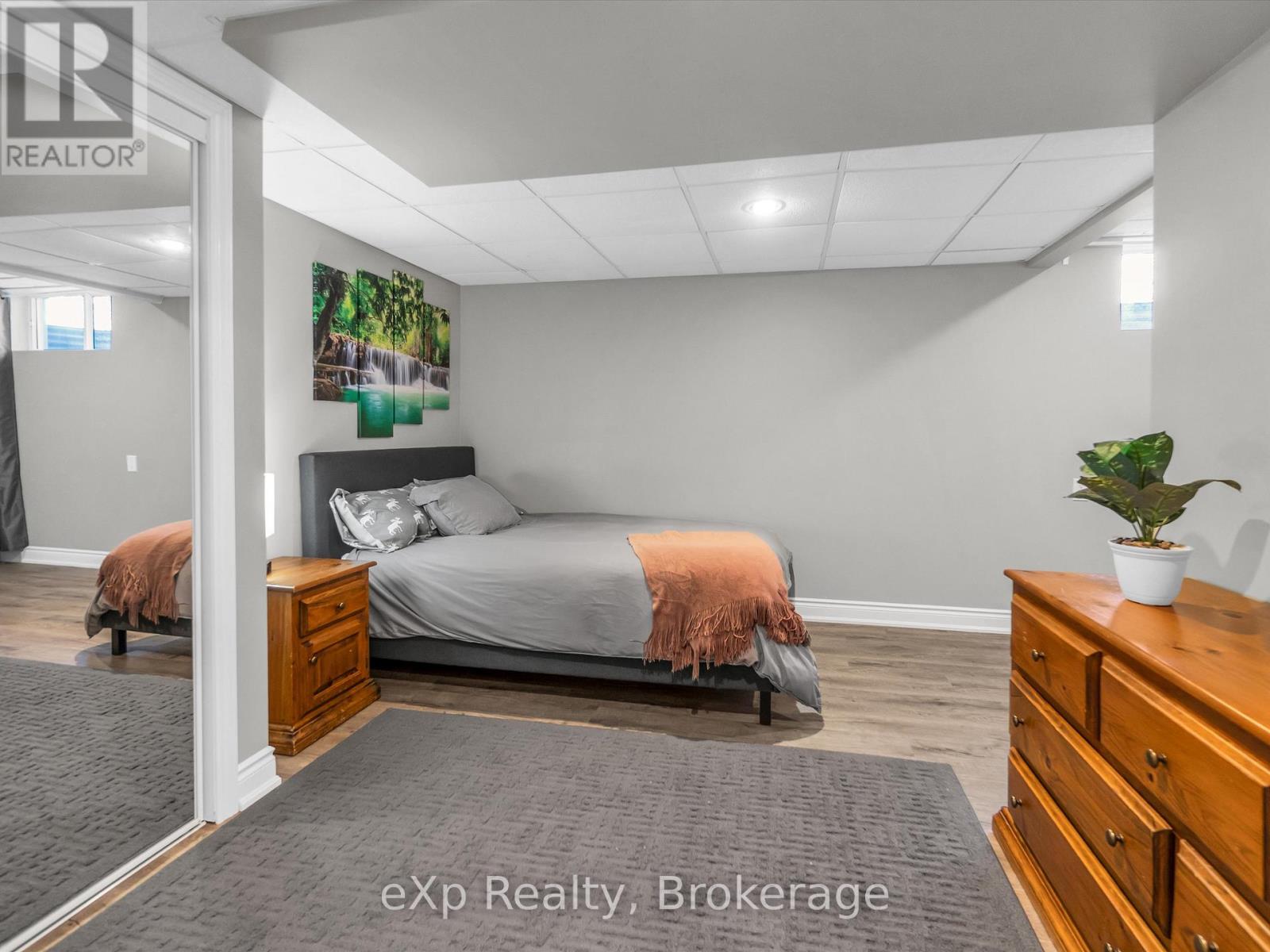 104 Meadow Heights Drive, Bracebridge, Ontario  P1L 1A4 - Photo 33 - X12337246
